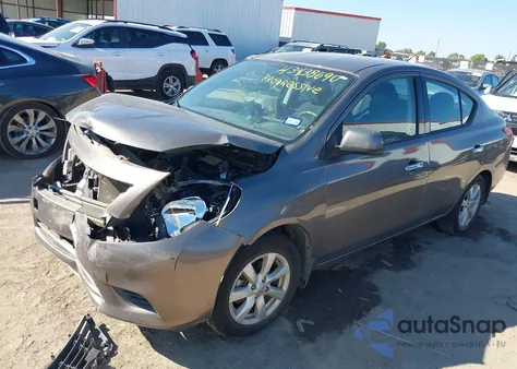 2014 Nissan Versa 1.6 Sv from USA, damaged, VIN 3N1CN7AP5EL824883